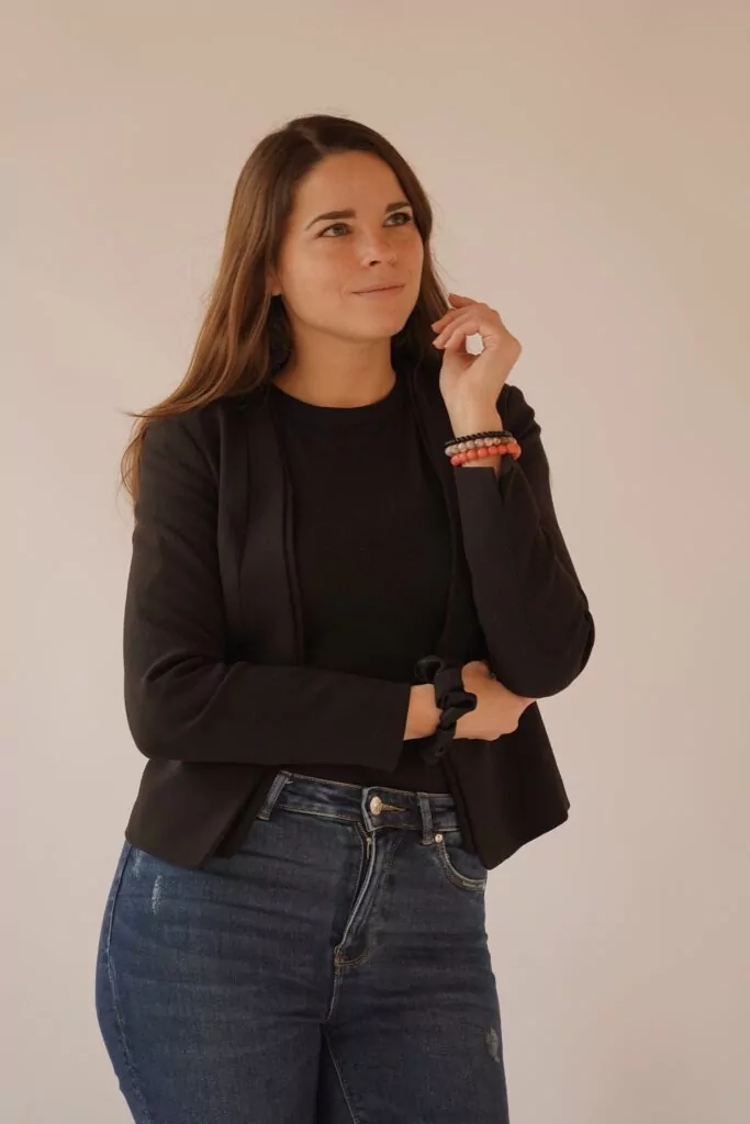 Deborah Standaert